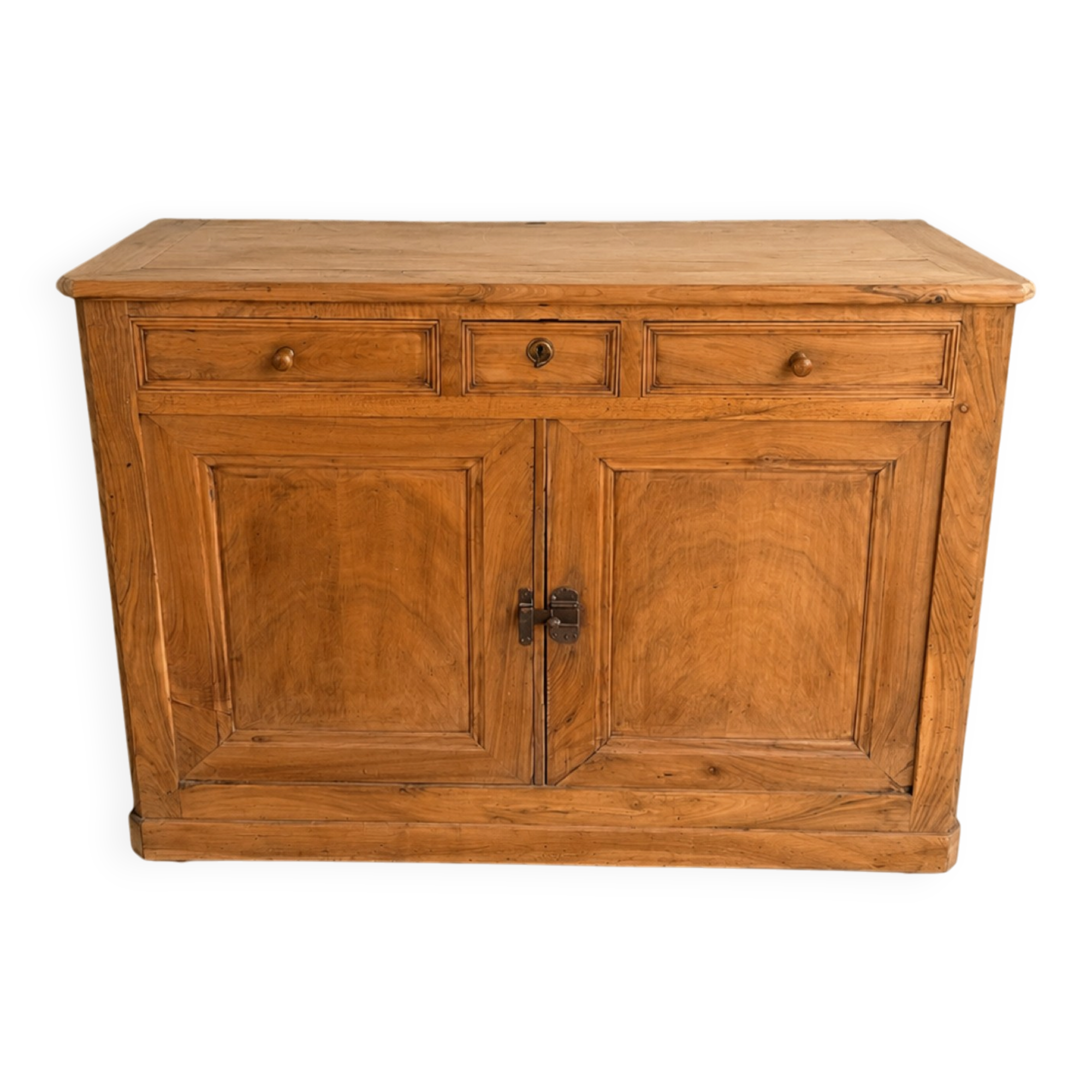 Beautiful low walnut sideboard, sanded.