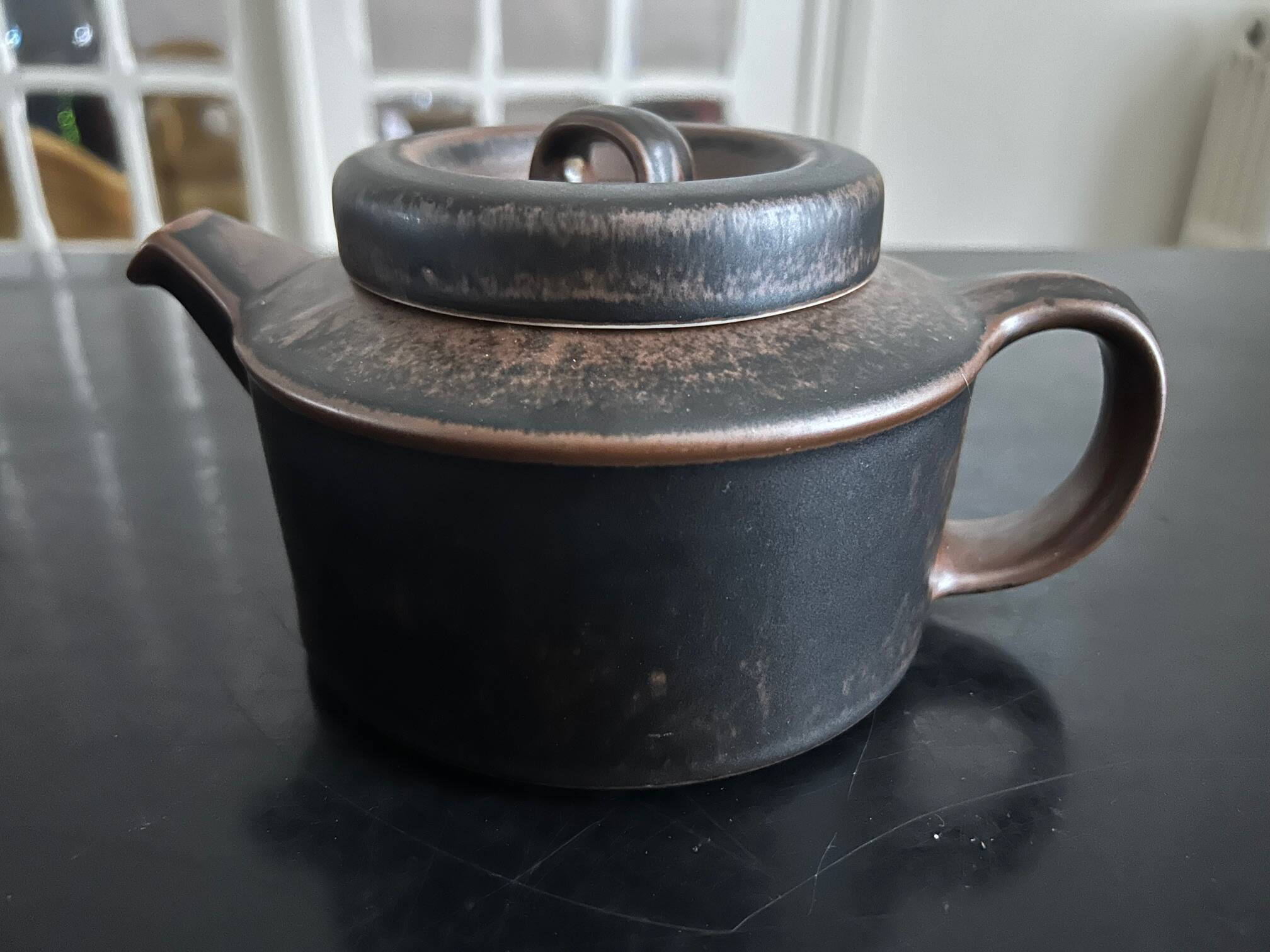 Ruska tea set by Ulla Procopé for Arabia