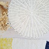 Table basse ancienne en rotin blanc
