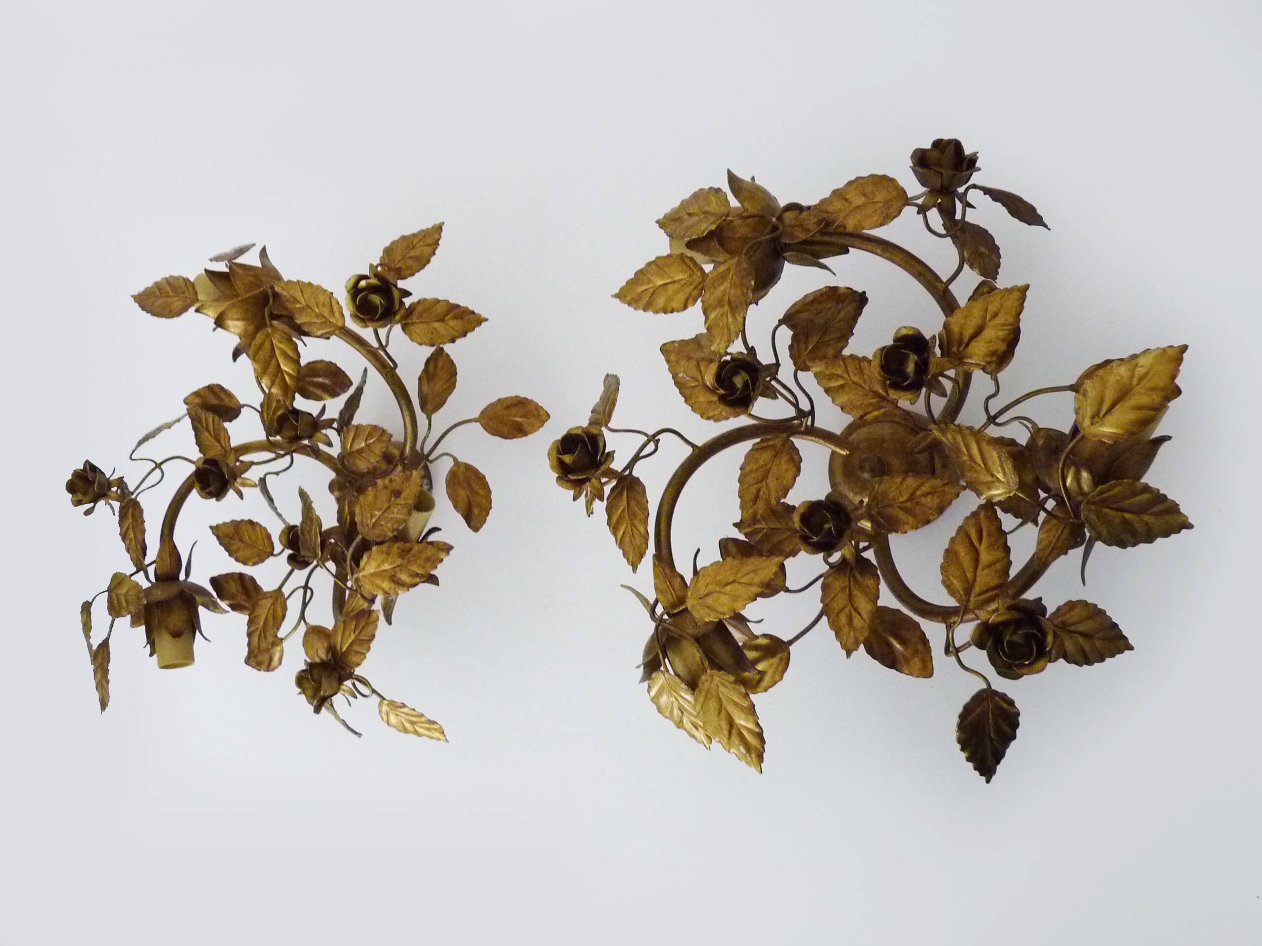 Pair of 3-light gold leaf and flower wall lights, Italy, 1970s-80s