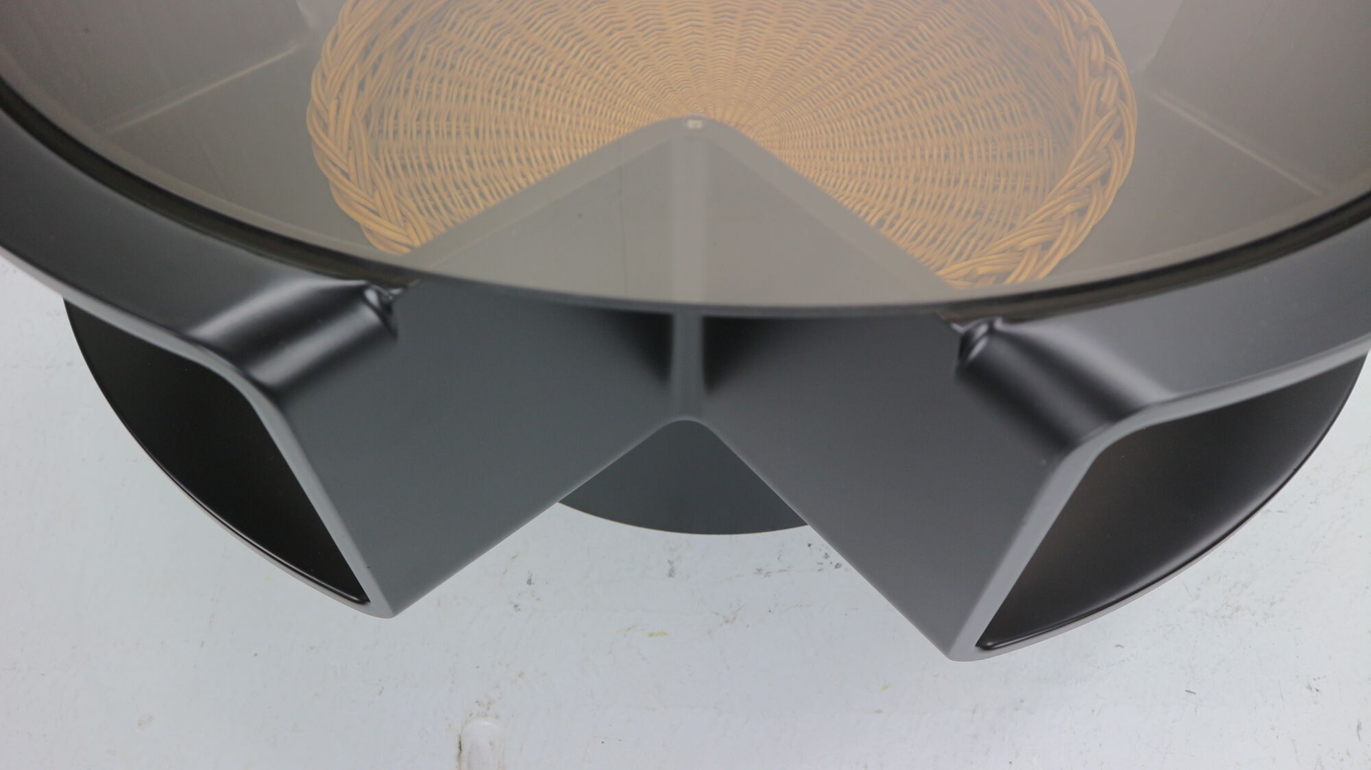 Space Age Ufo coffee table by Jean Maneval, Meubilier De France, 1960
