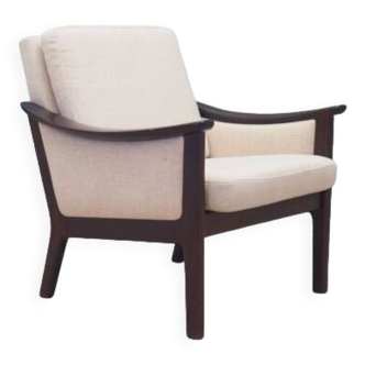 Fauteuil beige, design danois, années 1970, production : Danemark