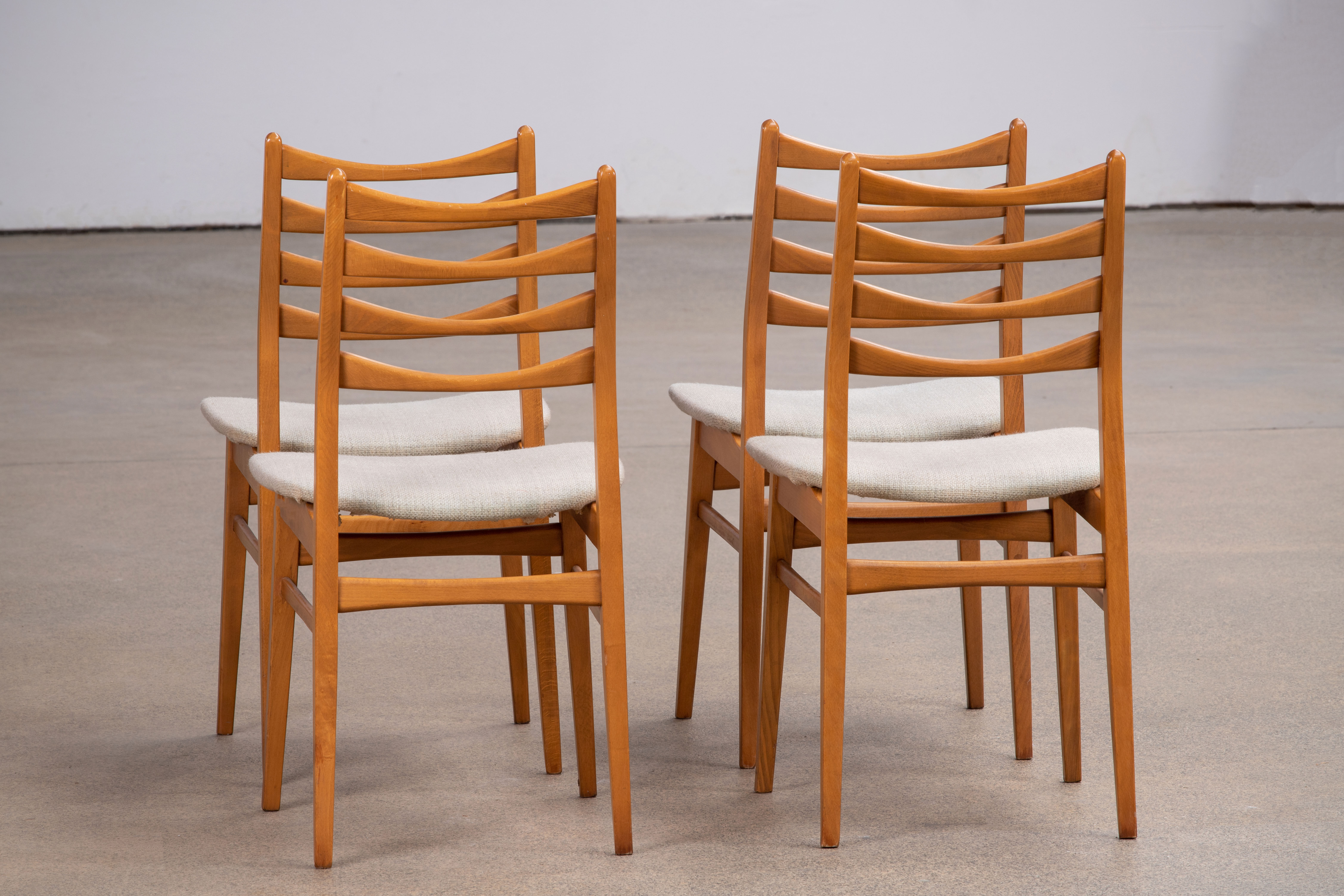 Scandinavian chairs 46 cm