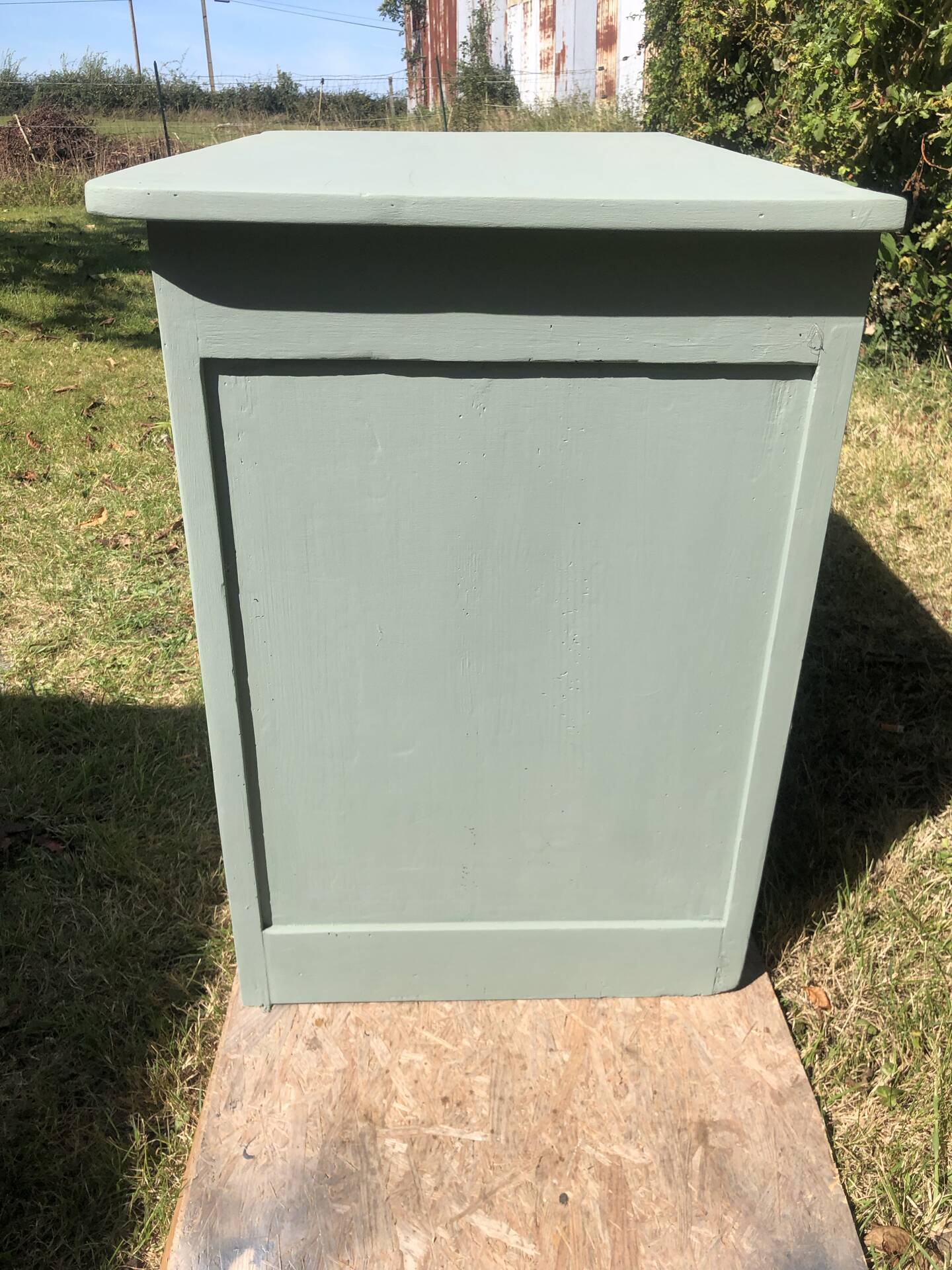 Vintage chest of drawers