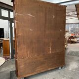 Large presentation unit in exotic wood