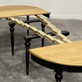 Elegant extendable oak table and black legs, 6/16 covers