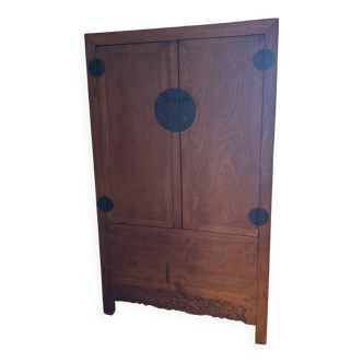 Armoire chinoise ancienne en bois massif