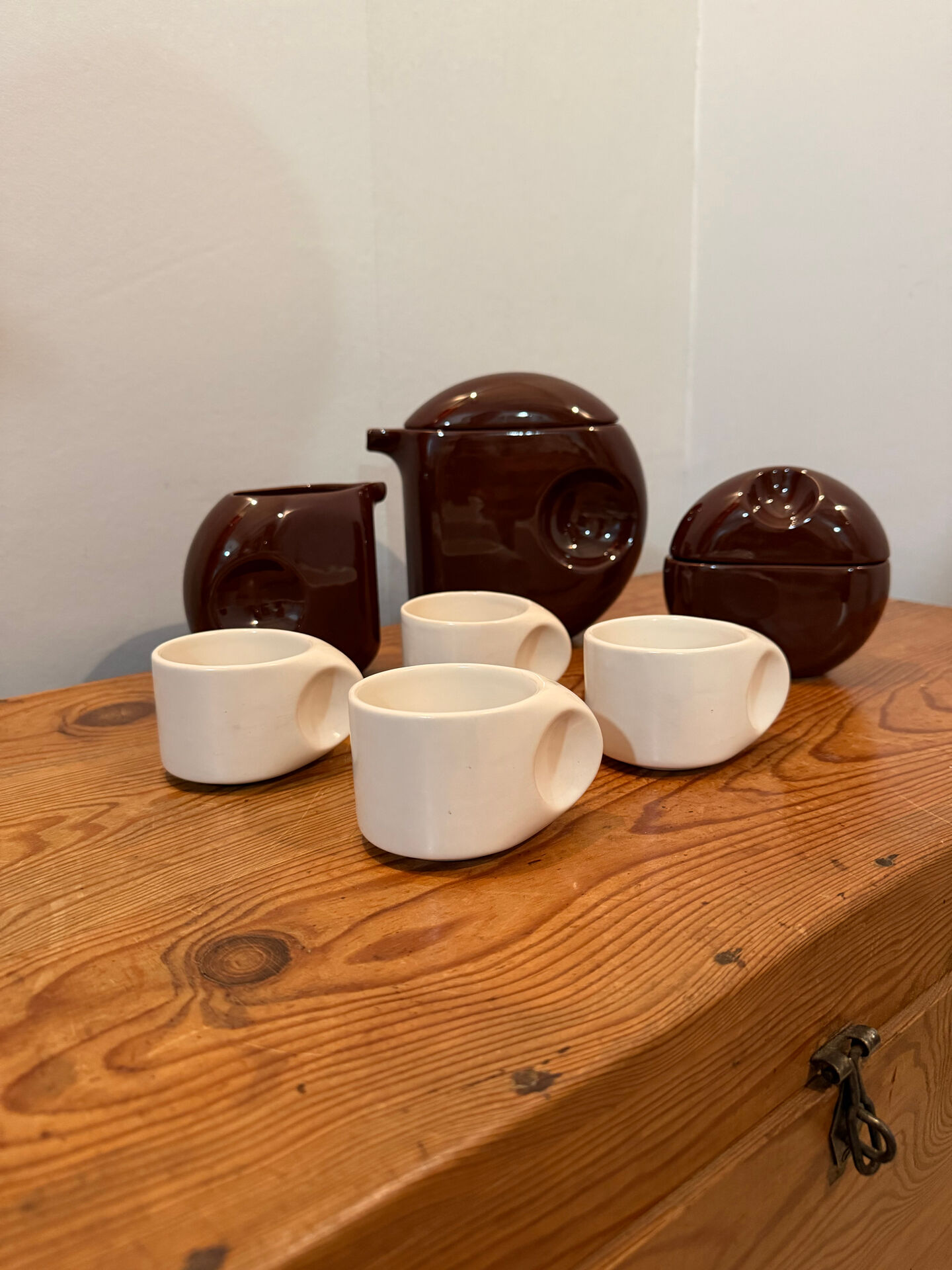 Coffee or tea service design Space Age Sele Arte Nove
