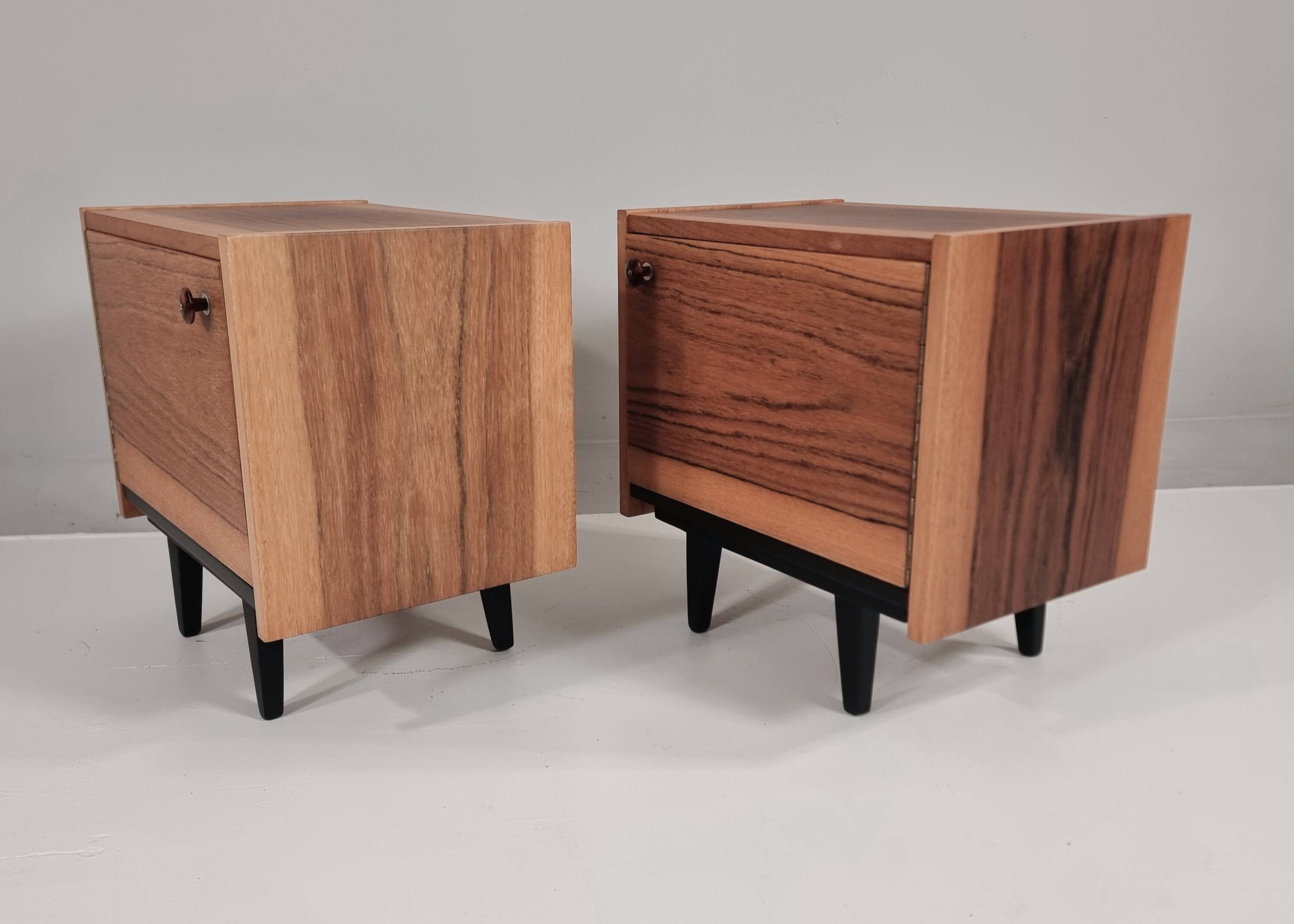 Tables de chevet, années 1970, lot de 2