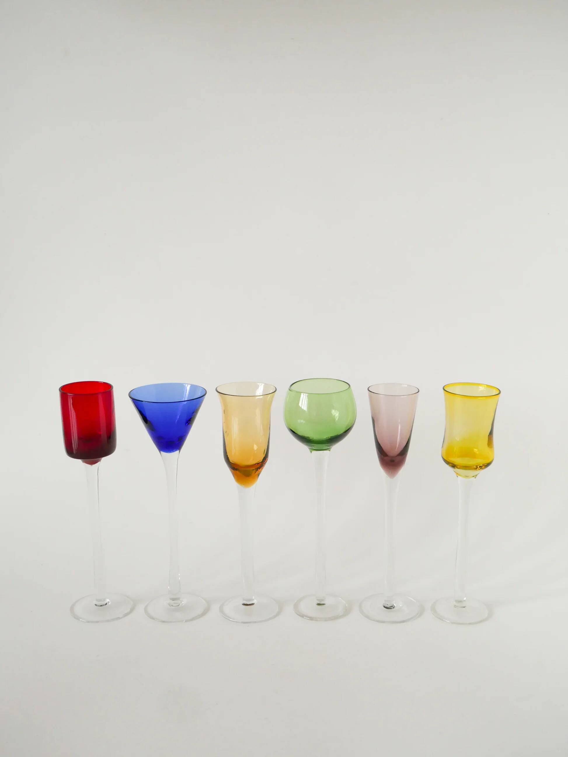 Set of 6 multicoloured liqueur glasses, designed in the 1970s.