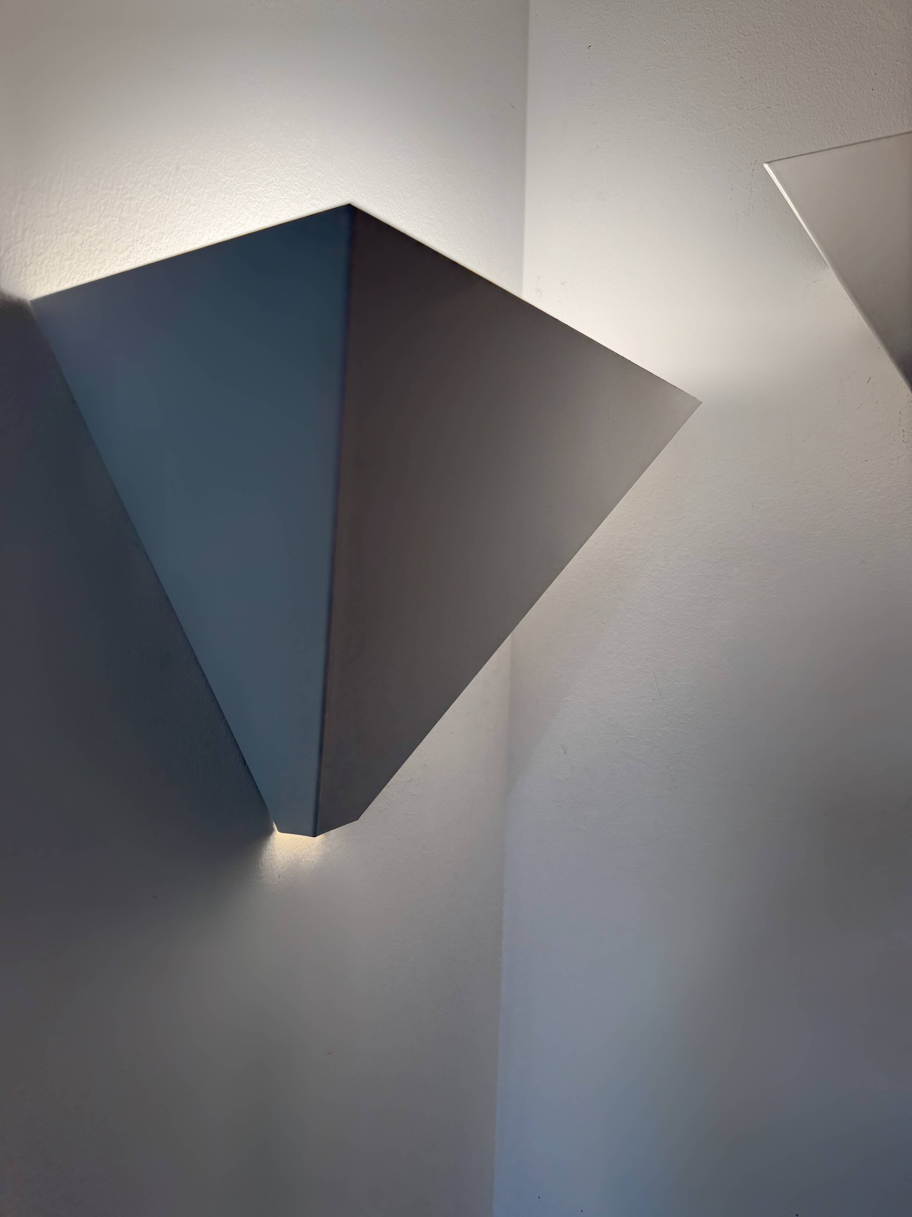 IKEA wall lights model V607 from the 1980s.