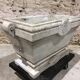 Gardener XVIIIth, century in molded marble, carved