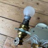 Applique murale ancienne en laiton et verre cristal