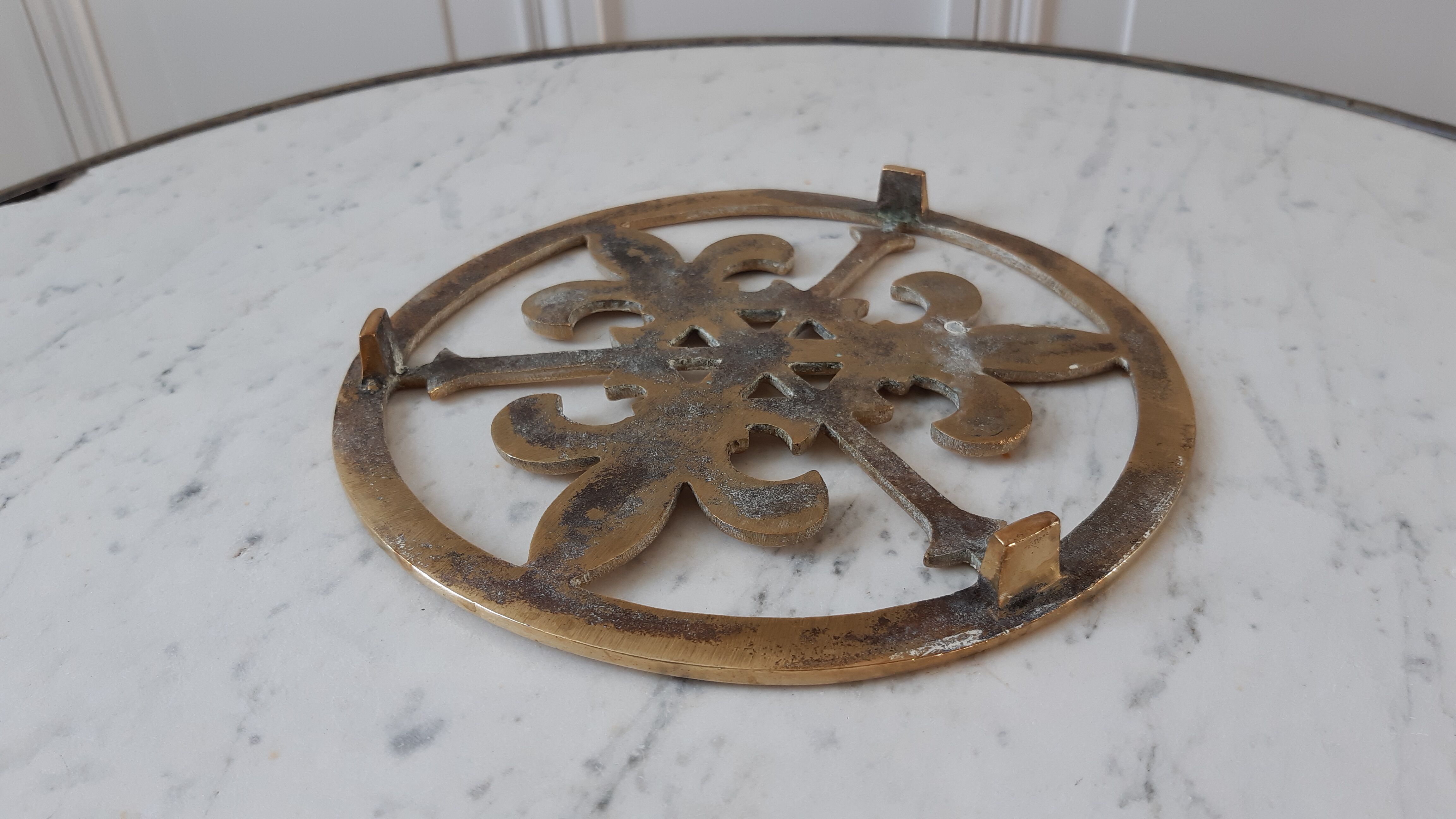 Solid brass table mat 50s