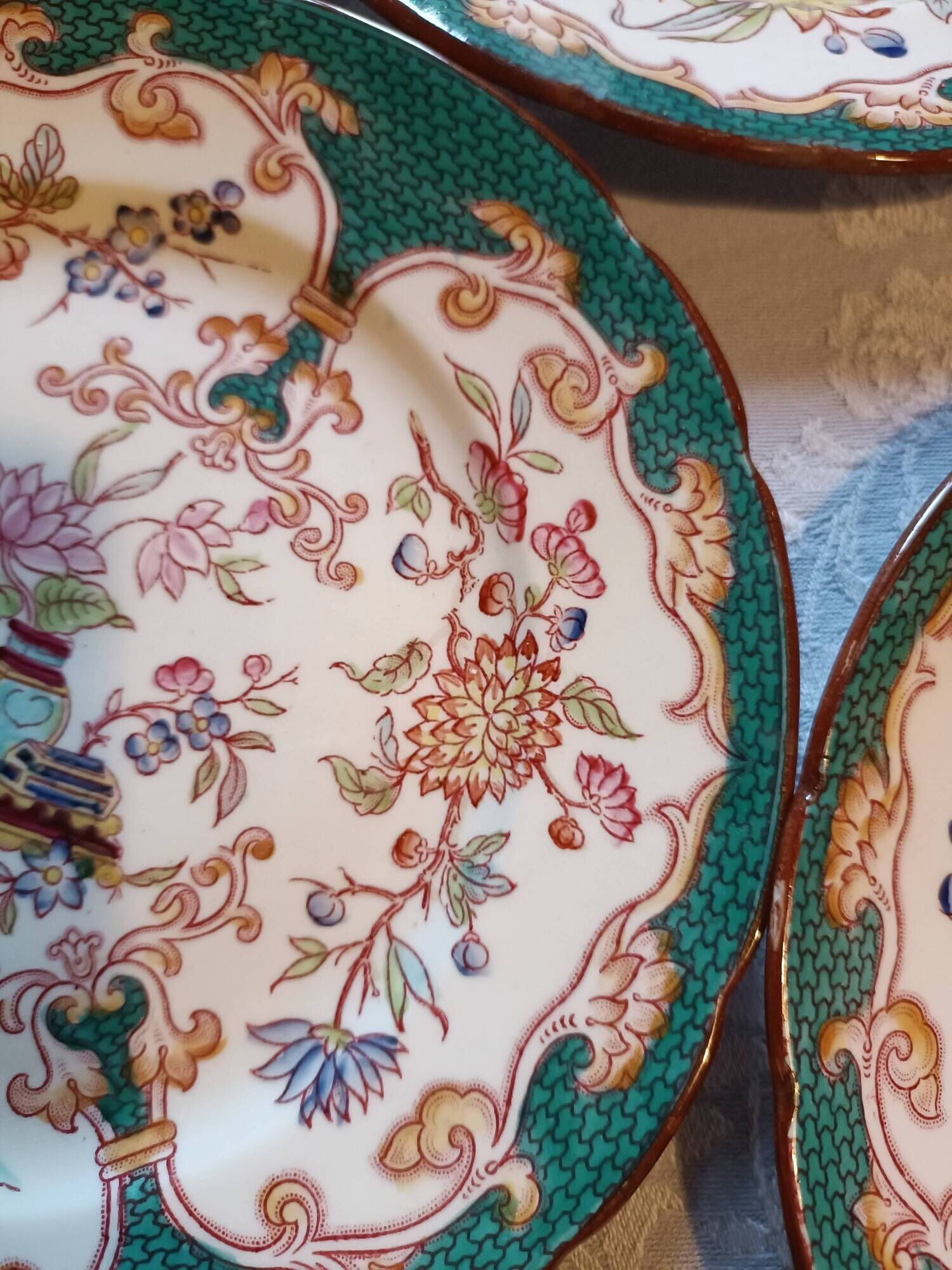 Set of 6 earthenware plates from Sarreguemines, Minton model 248.
