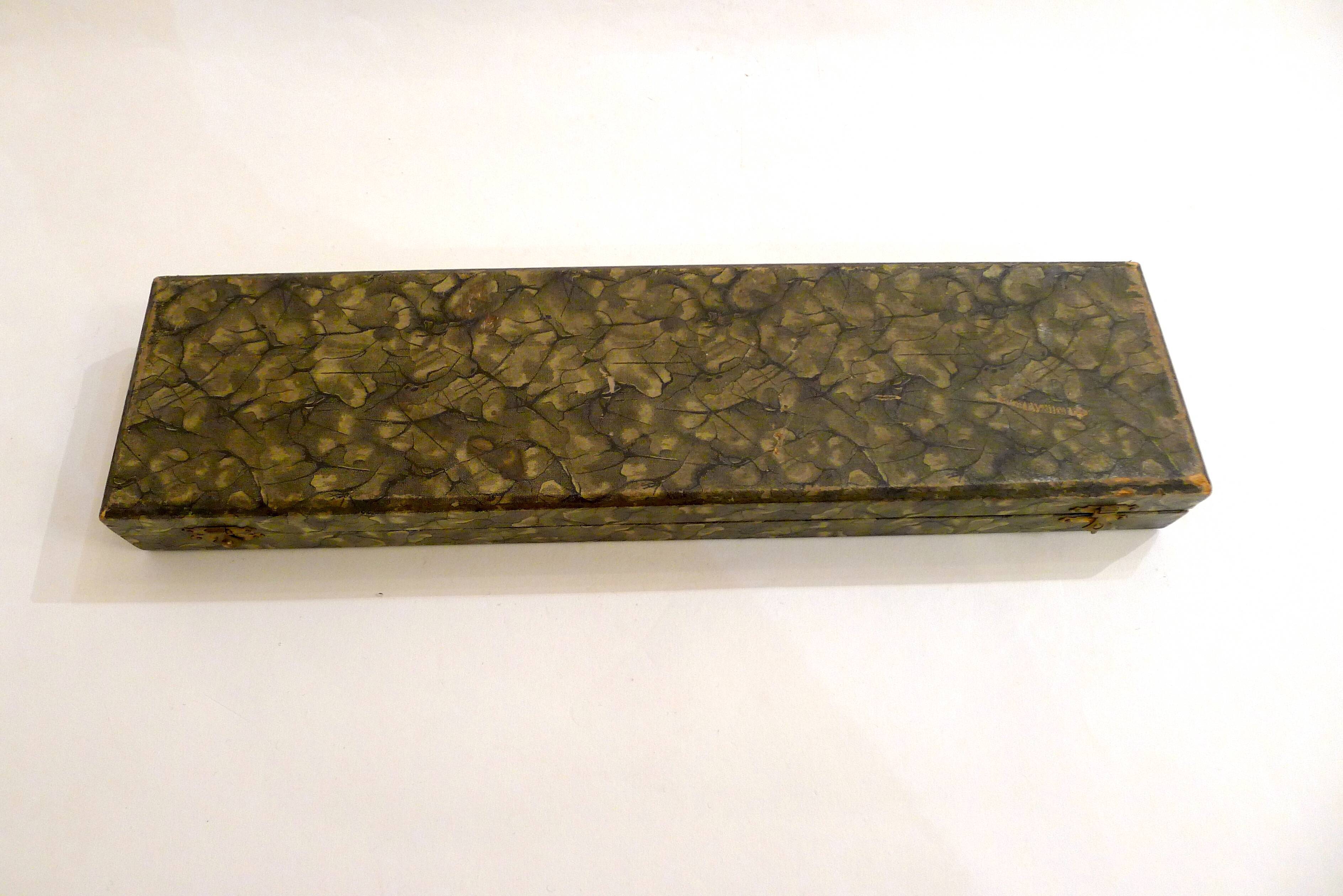 Art Deco leg covered box