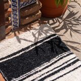 Handwoven recycled cotton rug - 40 x 60 cm