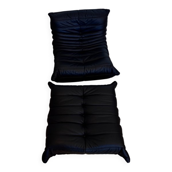 Chauffeuse et pouf Togo (2 lots) ligne Roset -etat neuf - cuir diva noir