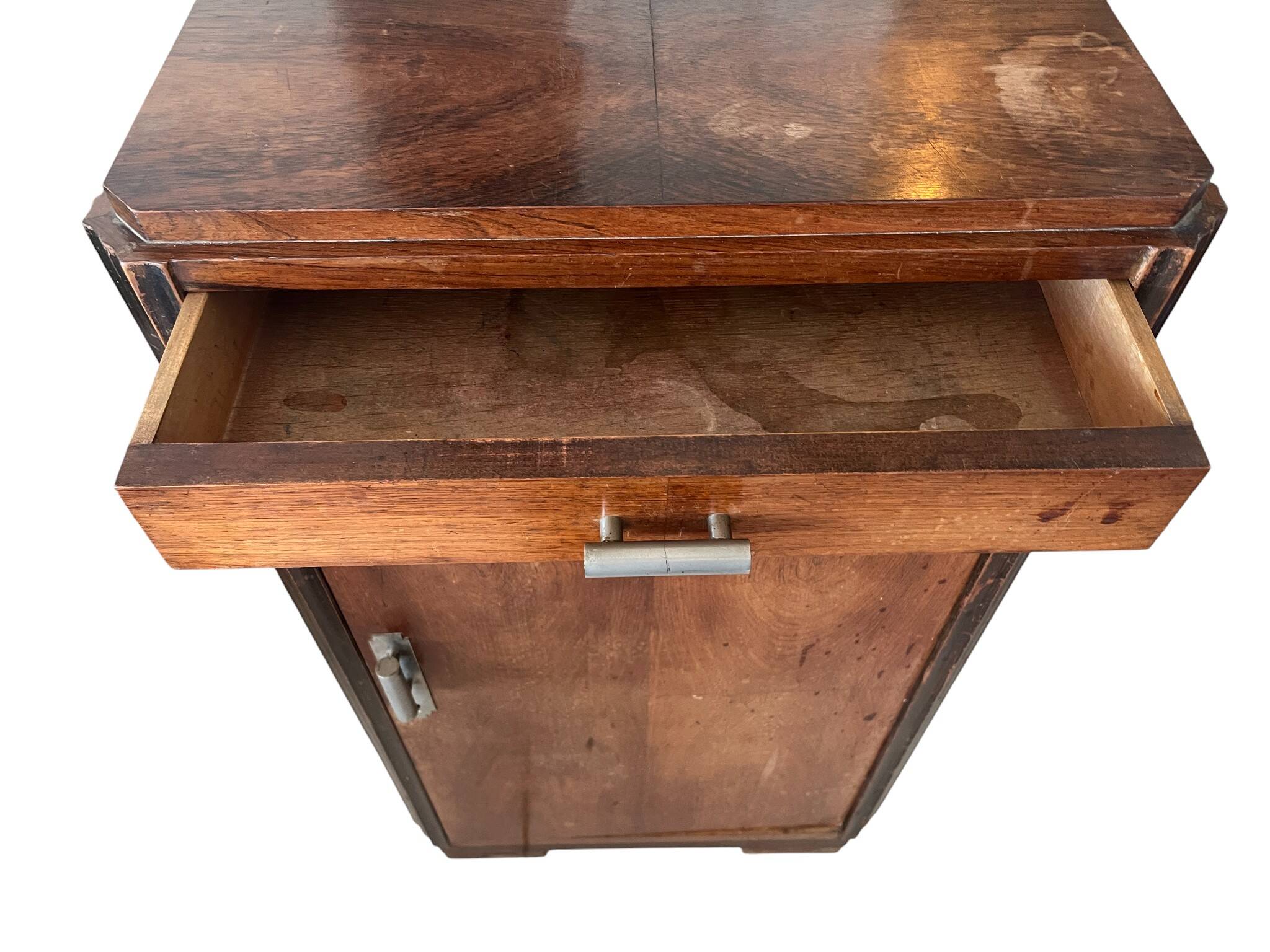 Art déco, meuble confiturier placage palissandre vers 1930