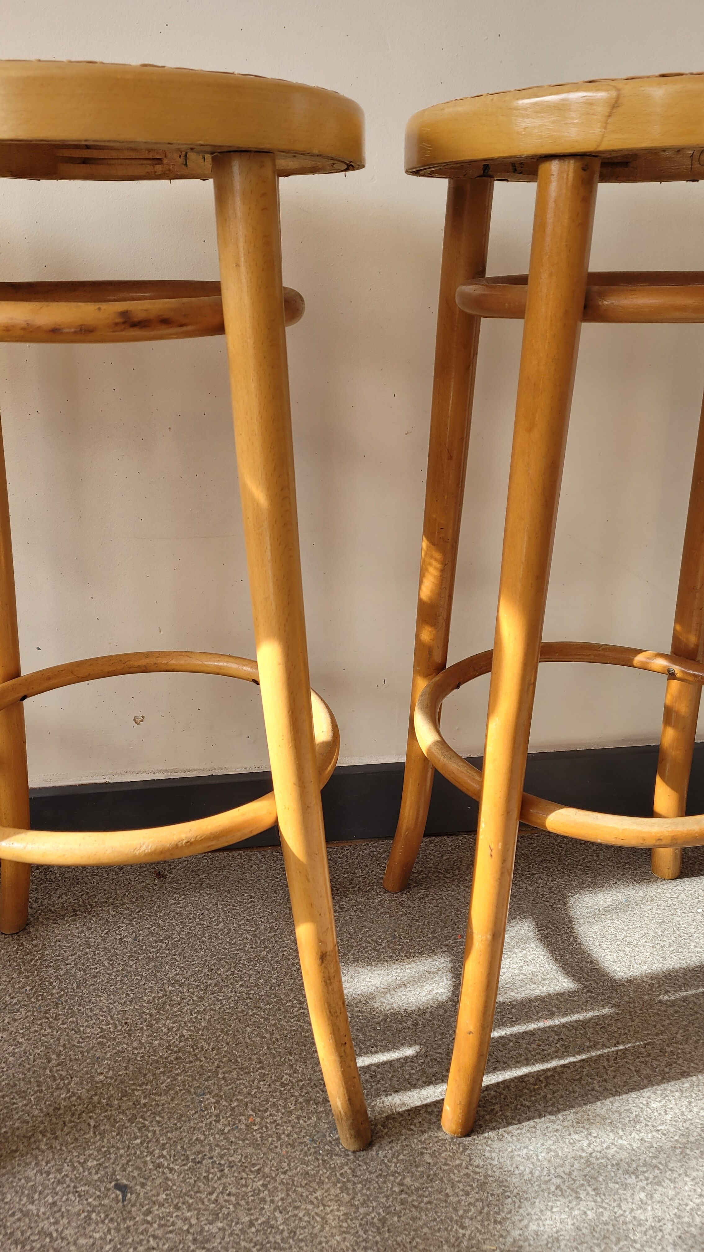 3 wooden bar stool and cannage