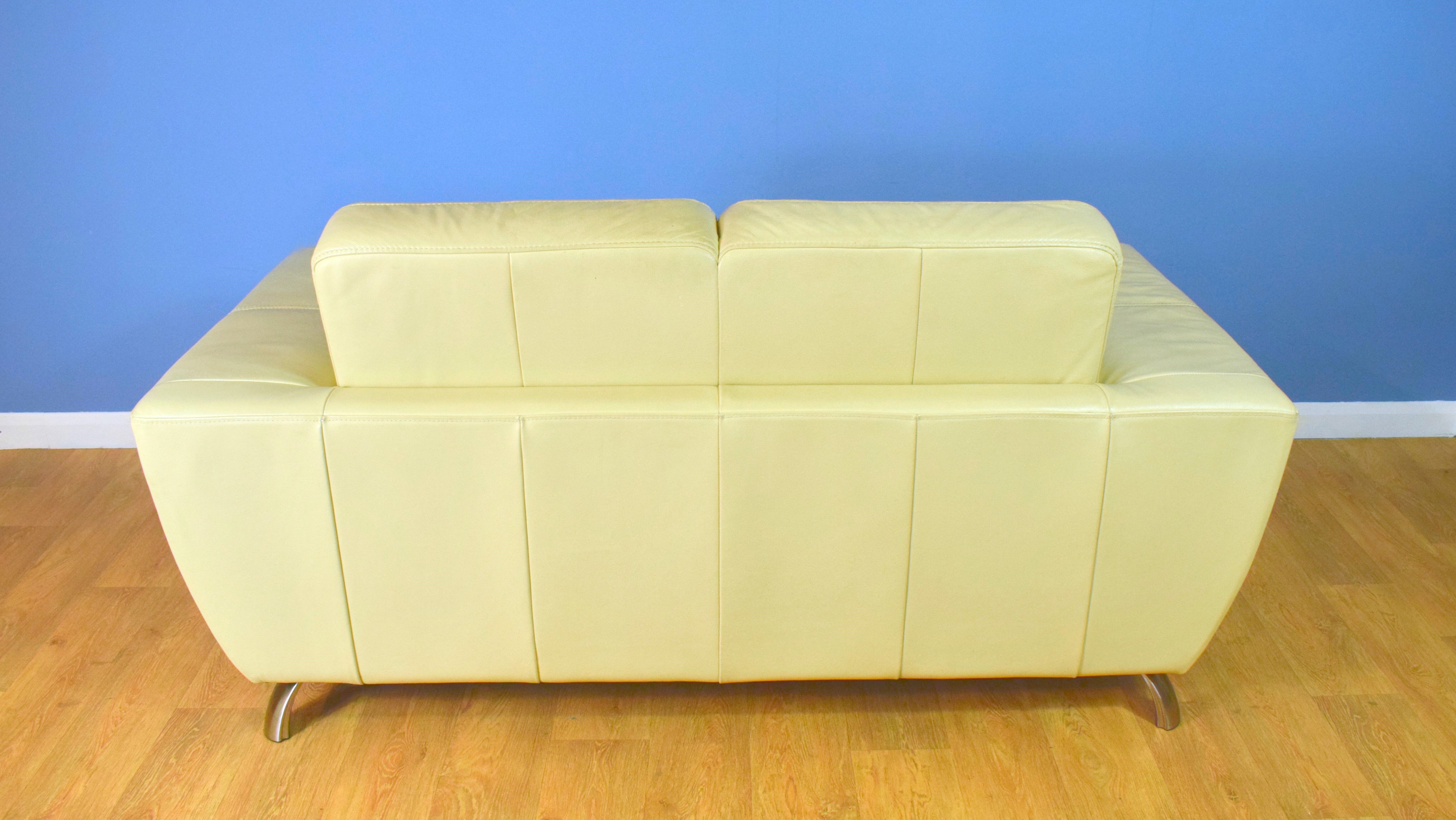 Mid Century Retro Italian Cream Leather 2 Seat Sofa Settee Couch by Moroso 1980s