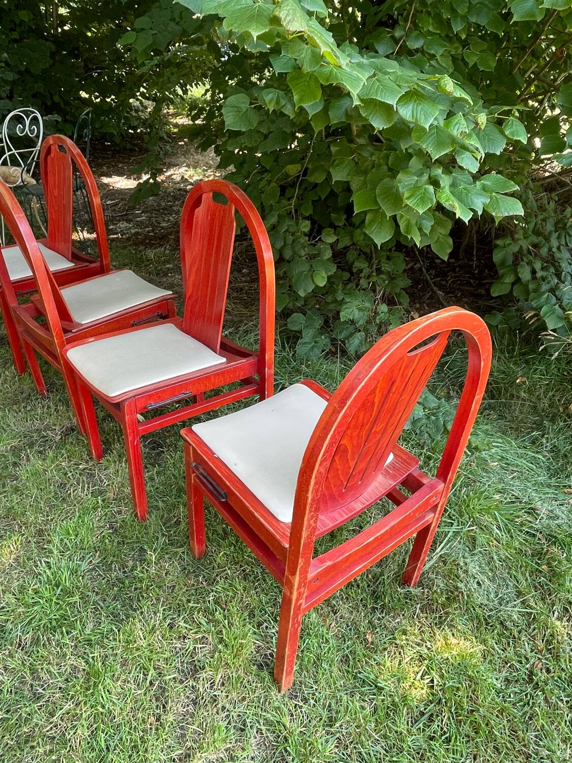 4 chaises bois rouge Baumann Argos