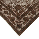 Hand-knotted hi-low pile oriental 1980s 203 cm x 303 cm brown rug