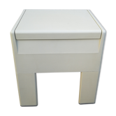 Gedy G-box stool by Olaf van Bohr