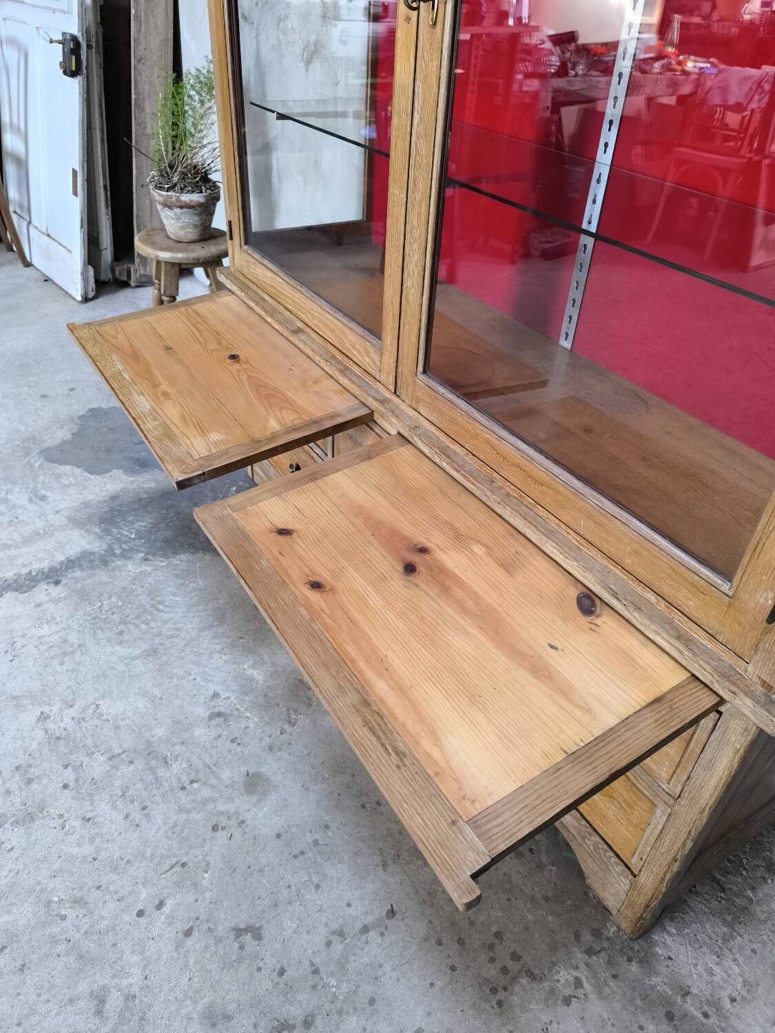 1950s trade furniture display case