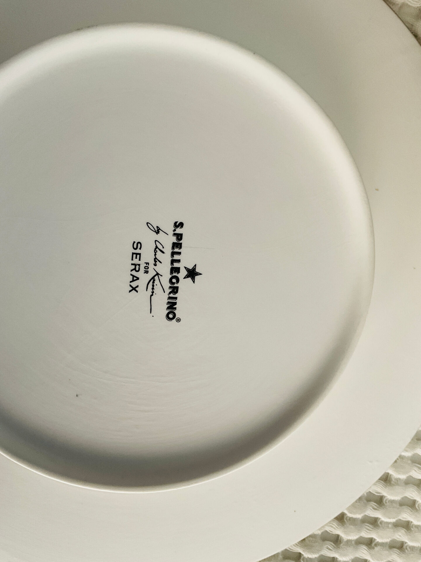 Assiettes Serax Charles Kaisin