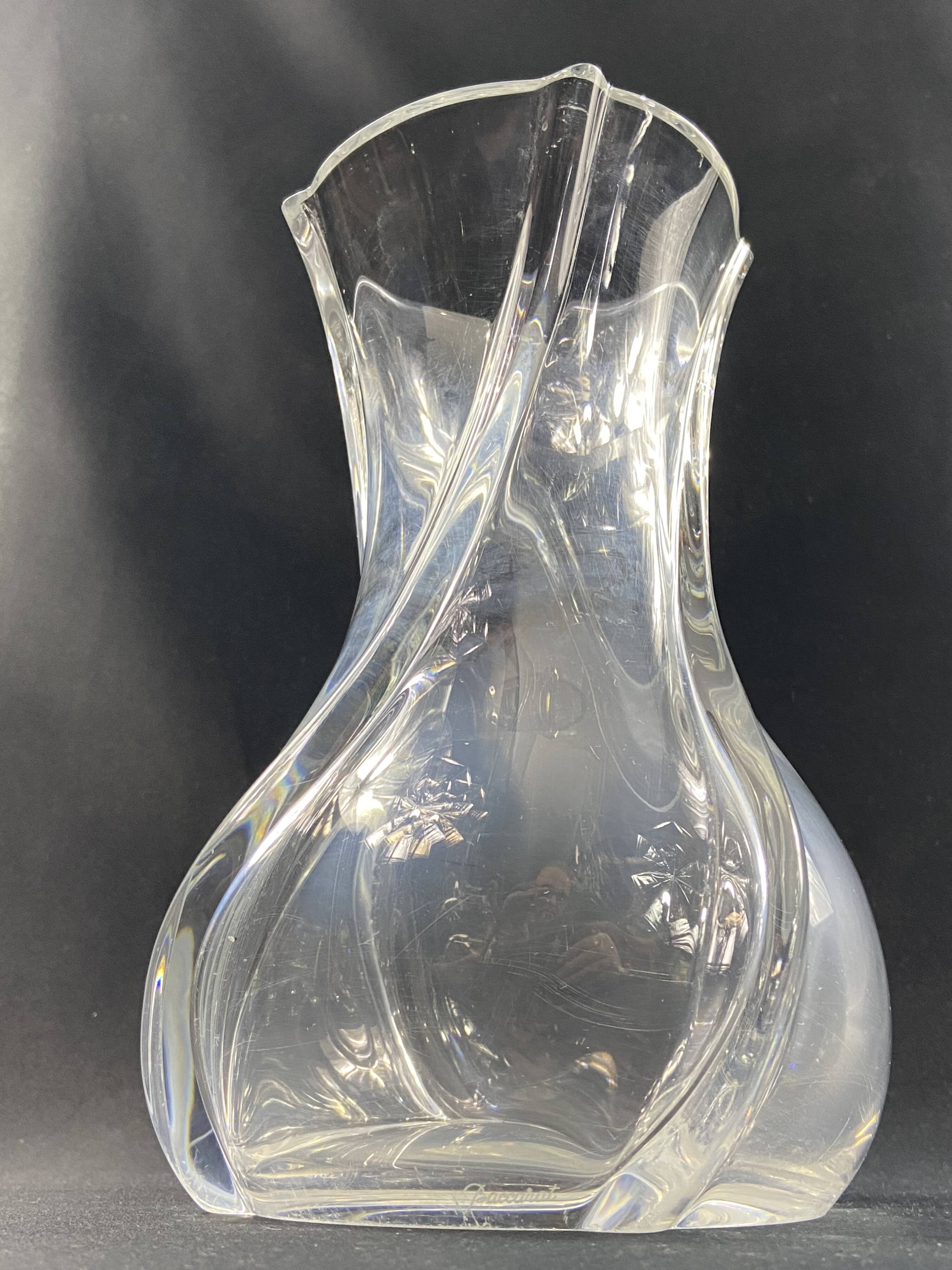 Baccarat crystal vase, Serpentine model