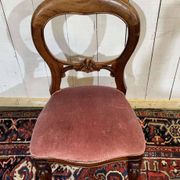 Suite de 8 chaises anglaises en acajou de style Victorien