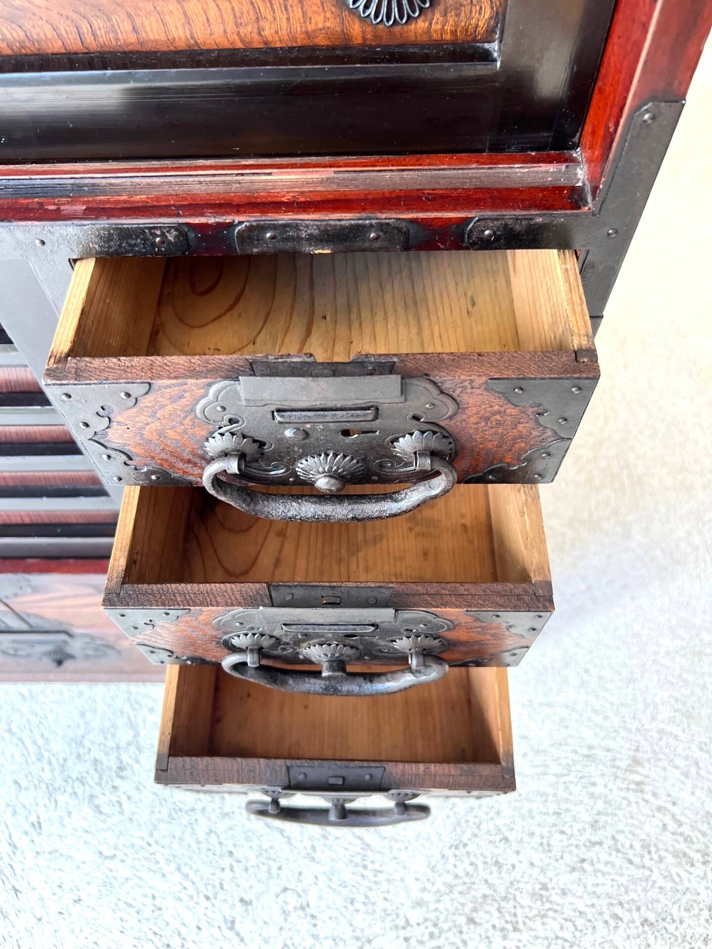 Commode japonaise Tansu