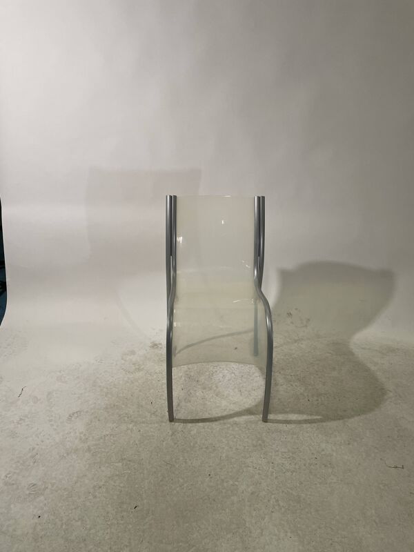 chaise FPE de Ron Arad  pour Kartell