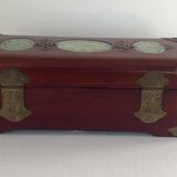 Chinese jewelry box in brass and Jade Mahogany wood