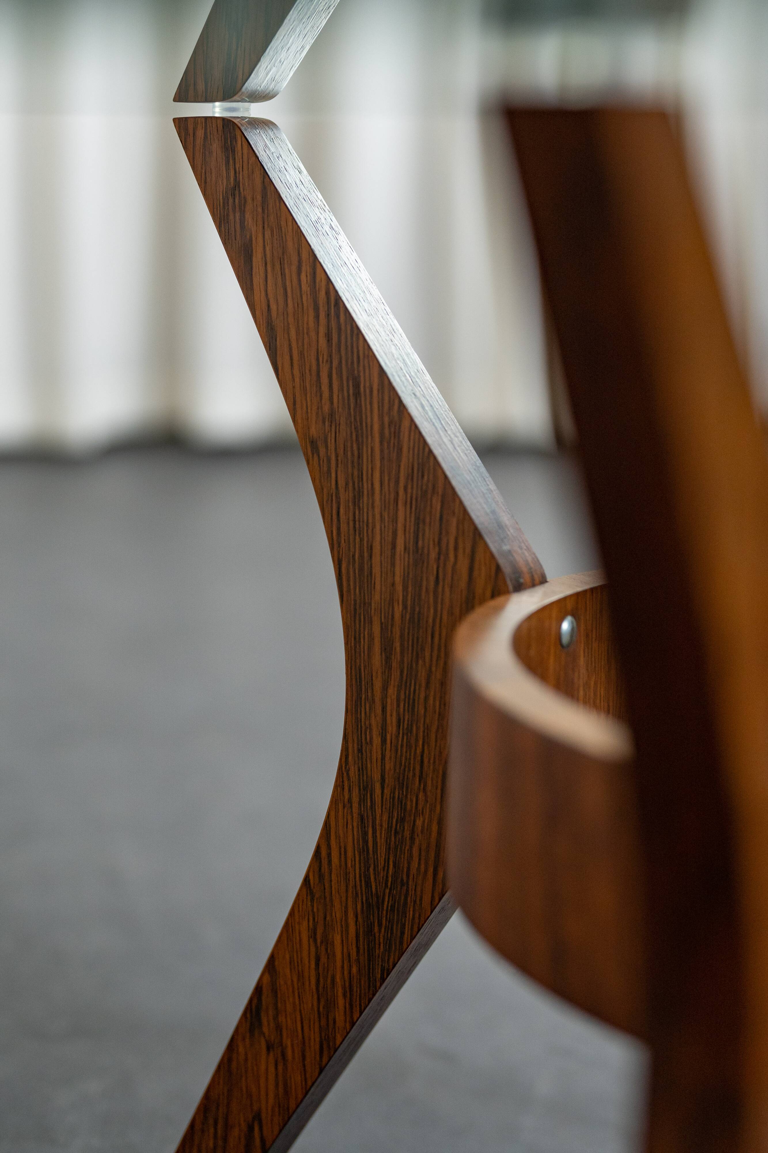 Mid Century Round Spider Leg Coffee Table