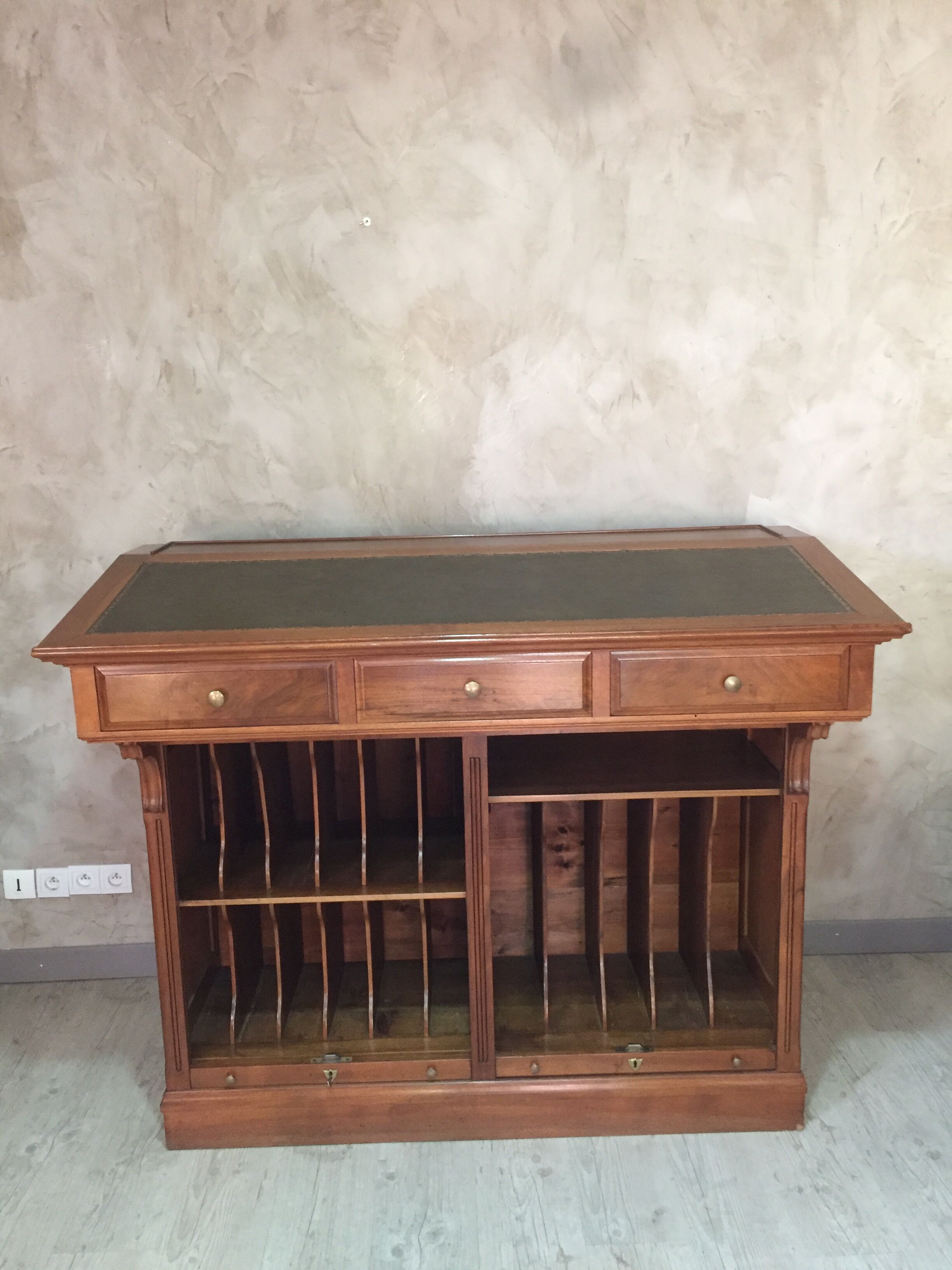 Notary cabinet in walnut 1920