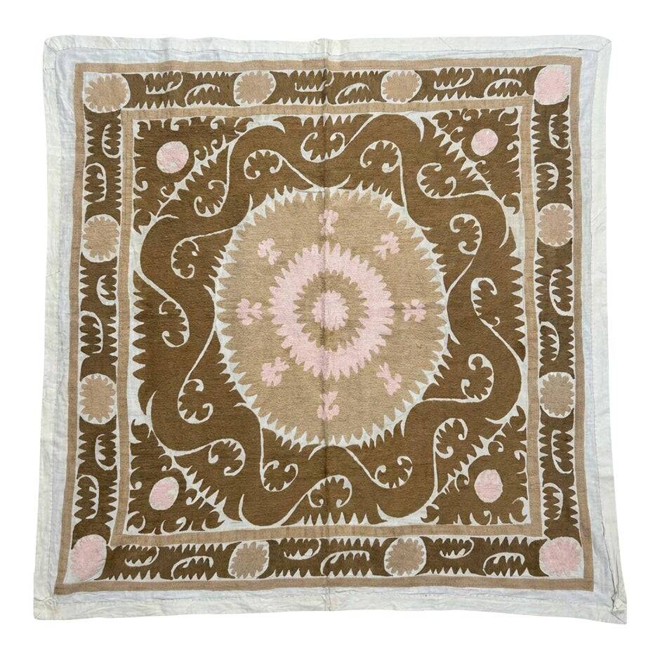 Vintage hand-embroidered tablecloth 156x160 cm