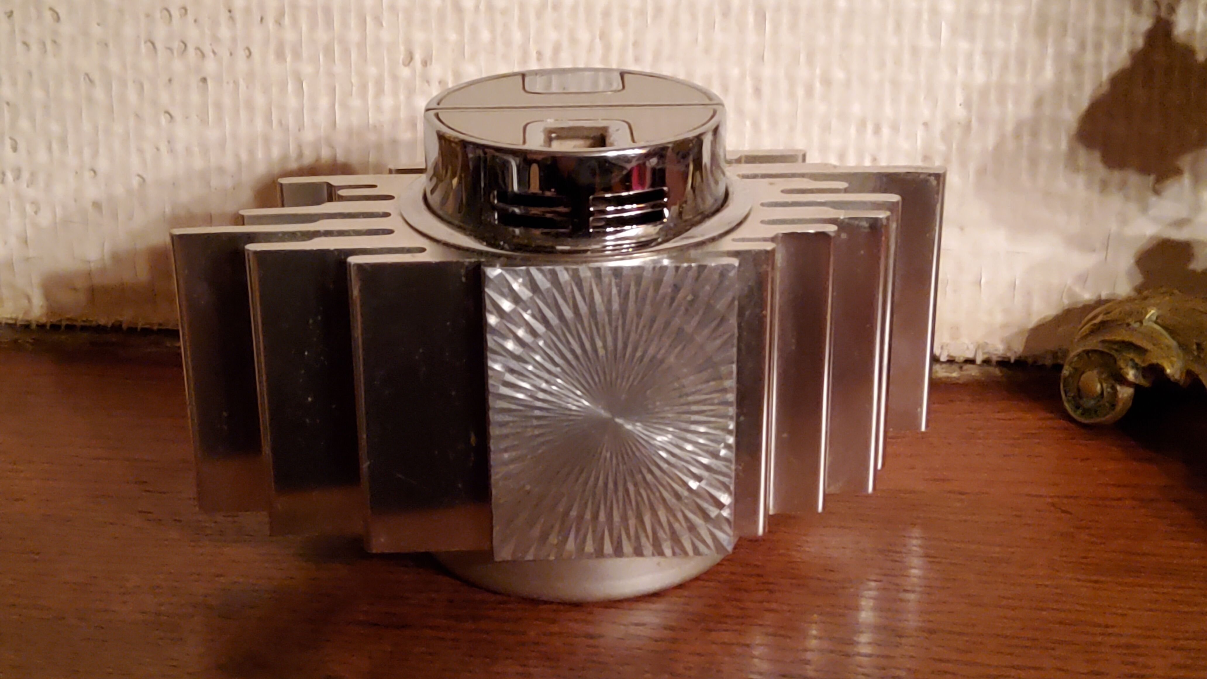 Briquet design japonais des années 70 Sarome Piezo Electric