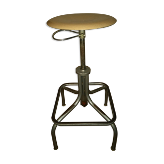 Heliolithe cartoonist's stool