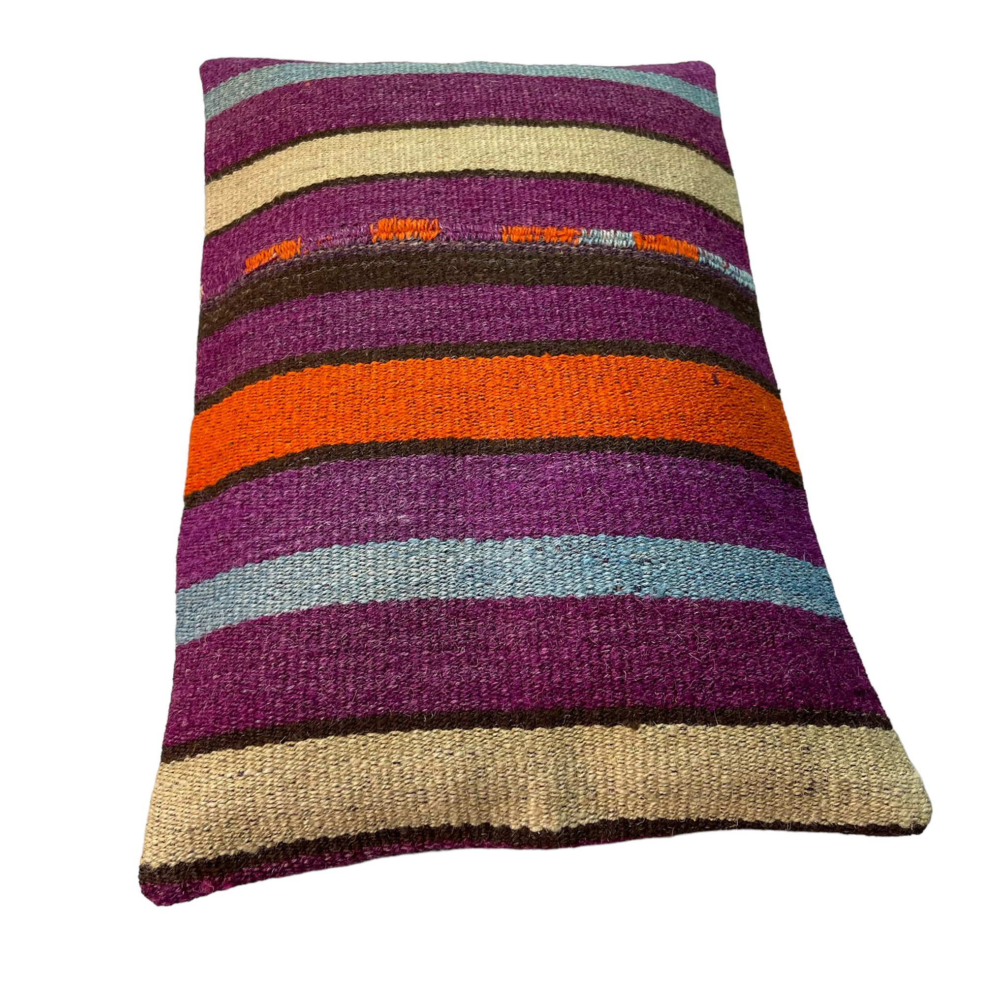 Vintage turkish kilim pillow cover