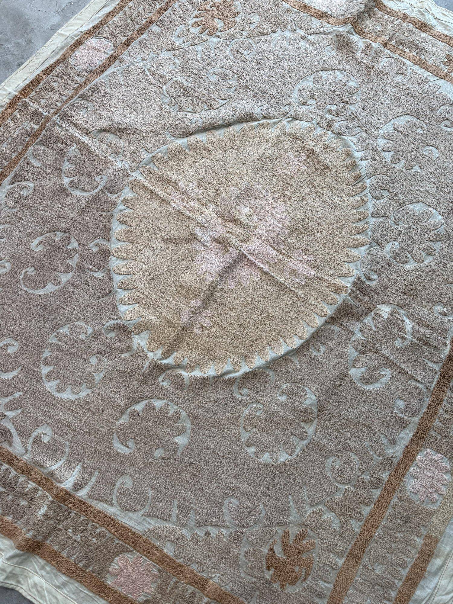 Vintage hand-embroidered tablecloth 146x160 cm