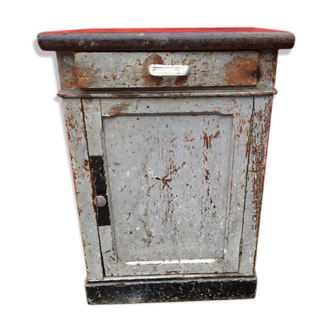 Workshop storage furniture
