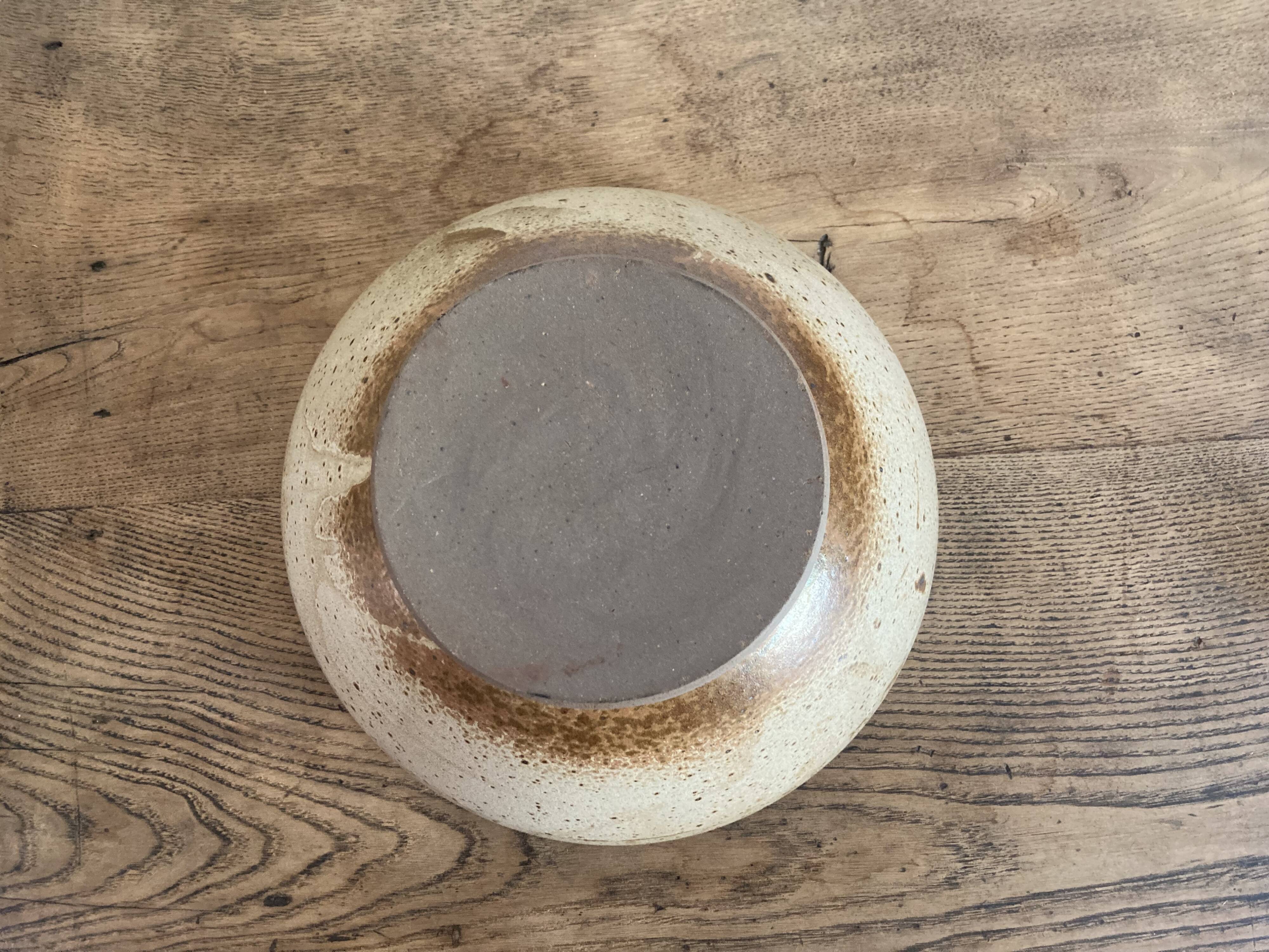 Speckled sandstone bowl