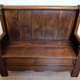 solid wood chest bench: work of popular art made from a bed