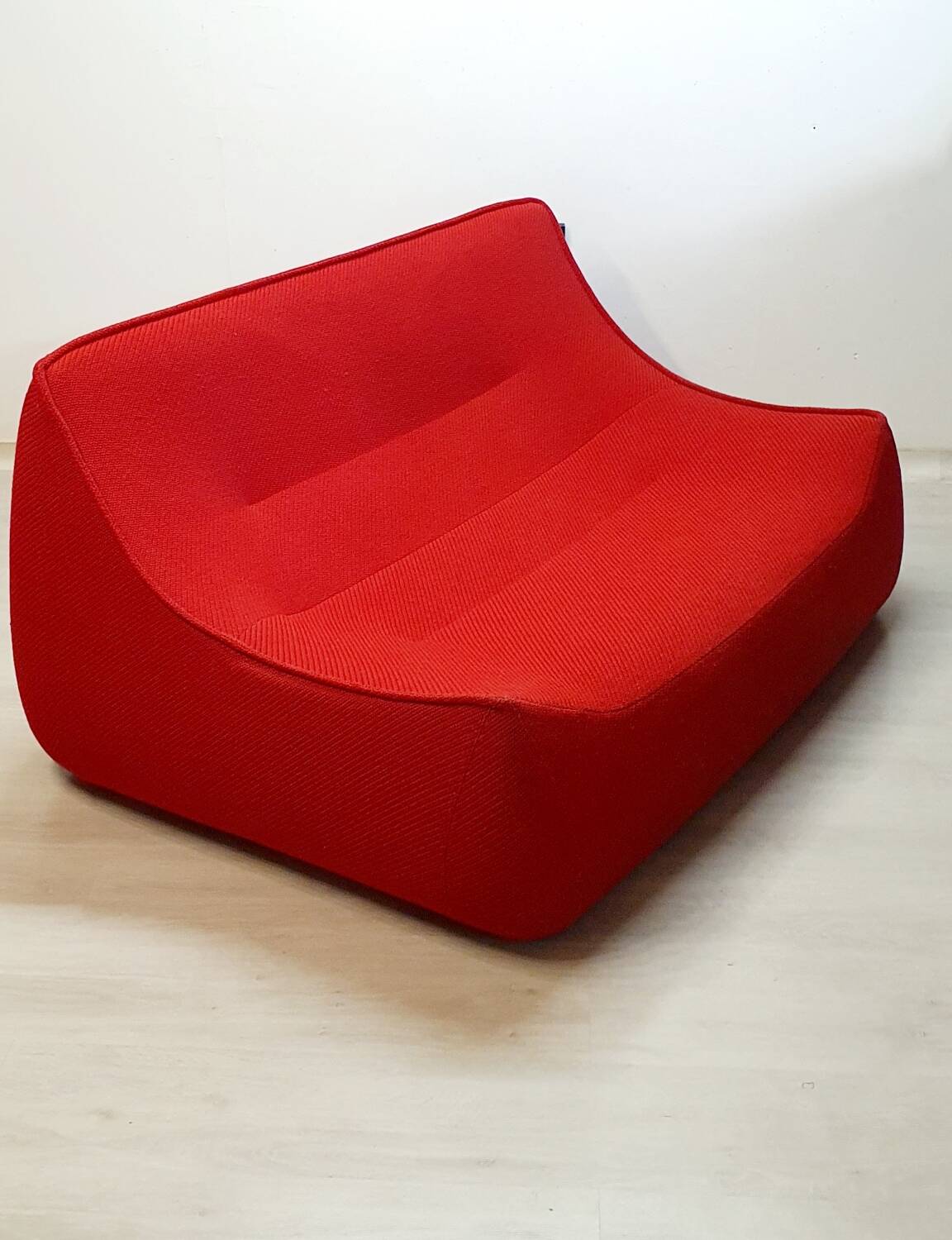'Saké' 2-seater sofa by Pascal Mourgue for Ligne Roset
