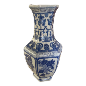 vase