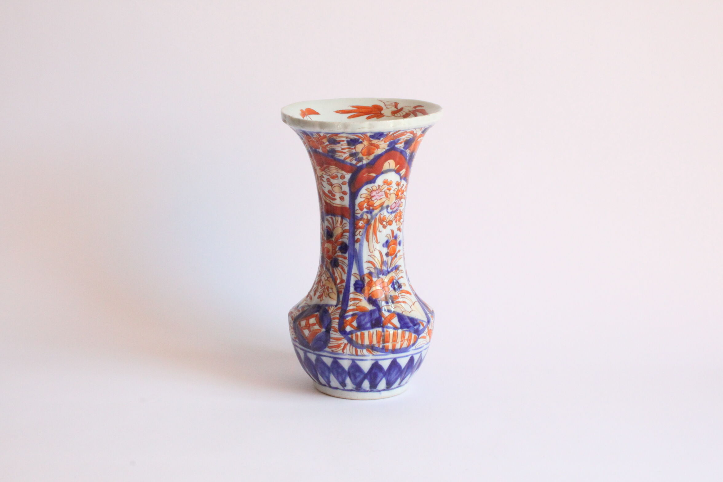 Japanese Imari porcelain vase, 19th century