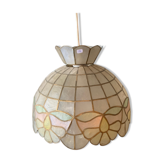 Mother-of-pearl and brass suspension