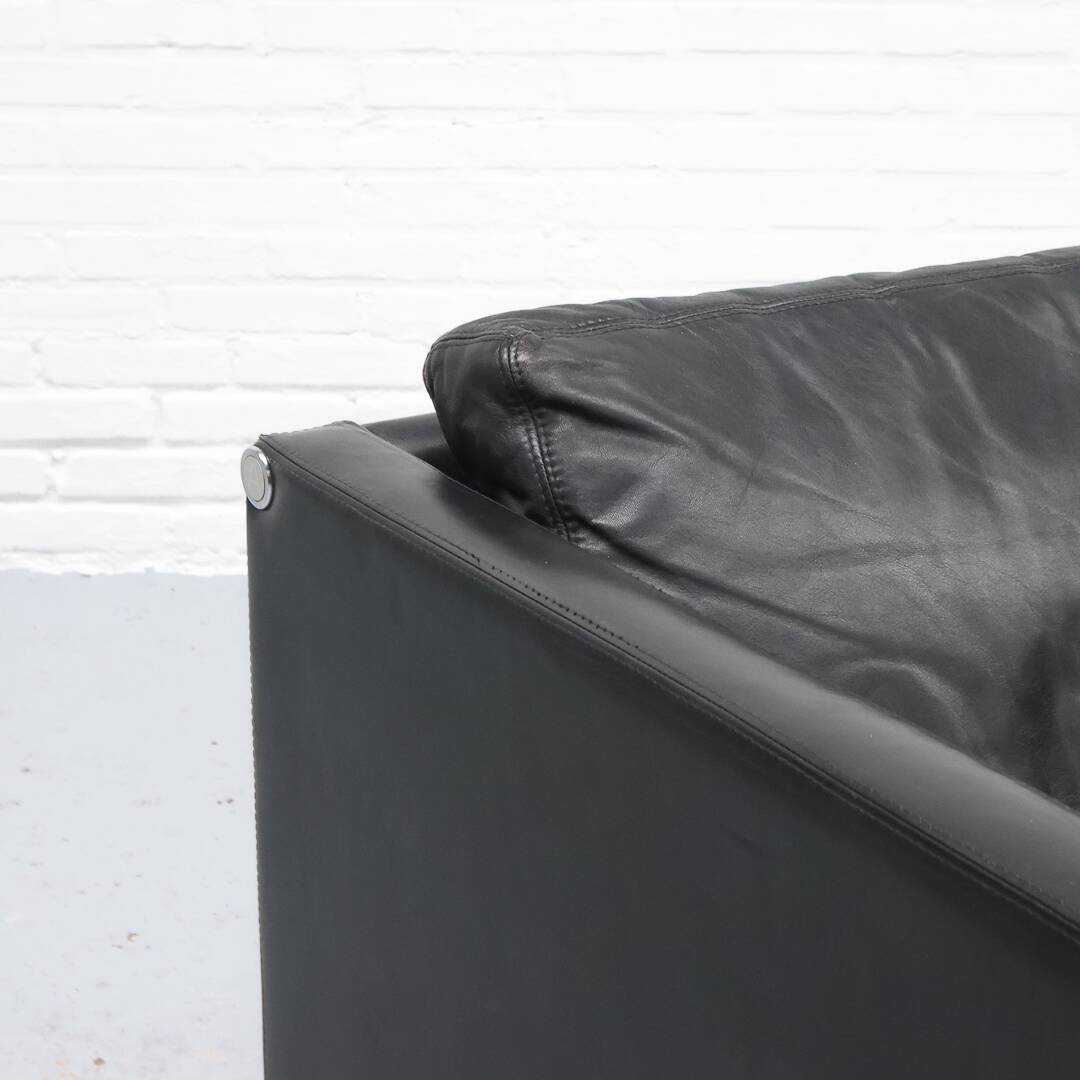 Postmodern Triangel Armchair by Hans de Wit for Artifort 1980s